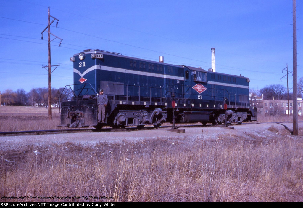 Minneapolis Northfield and Southern DT6-6-2000 21